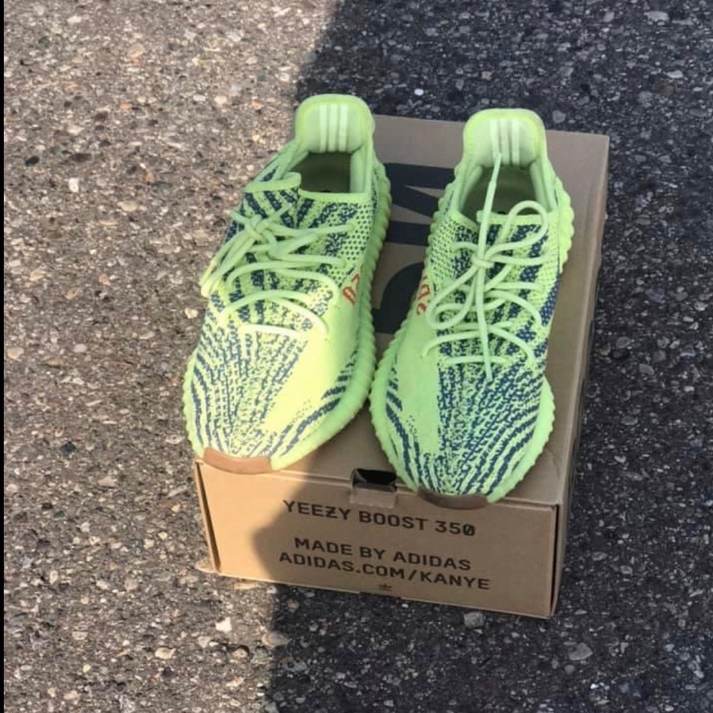 Man Yeezys